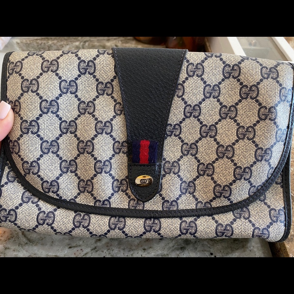 Vintage Gucci Clutch